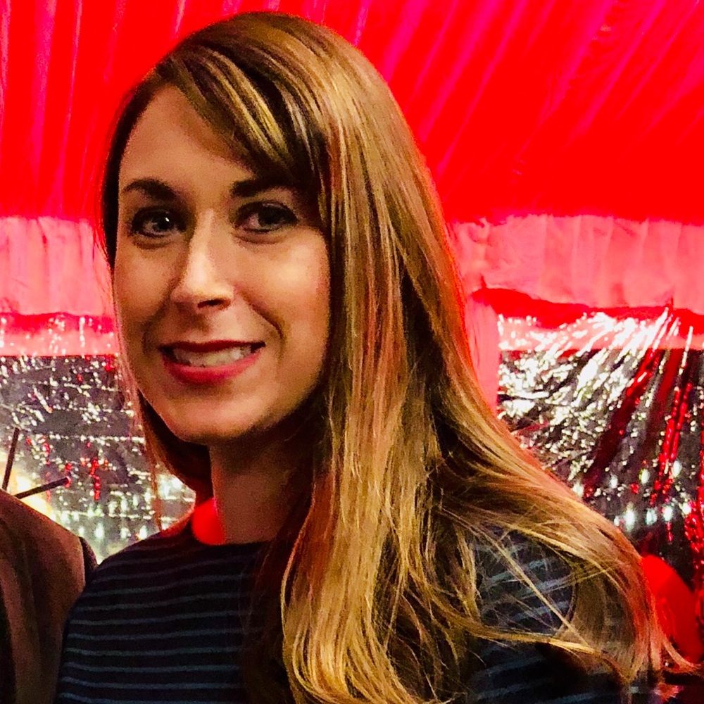 Meet your Posher, Laura